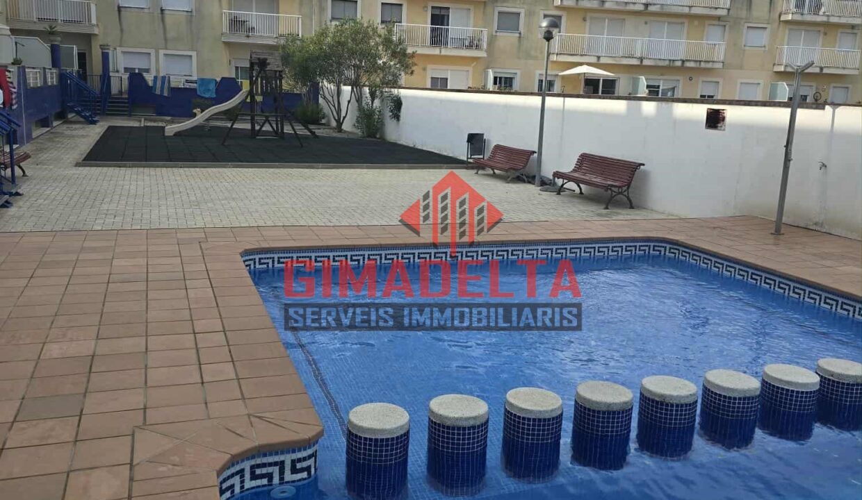 PISCINA (II)
