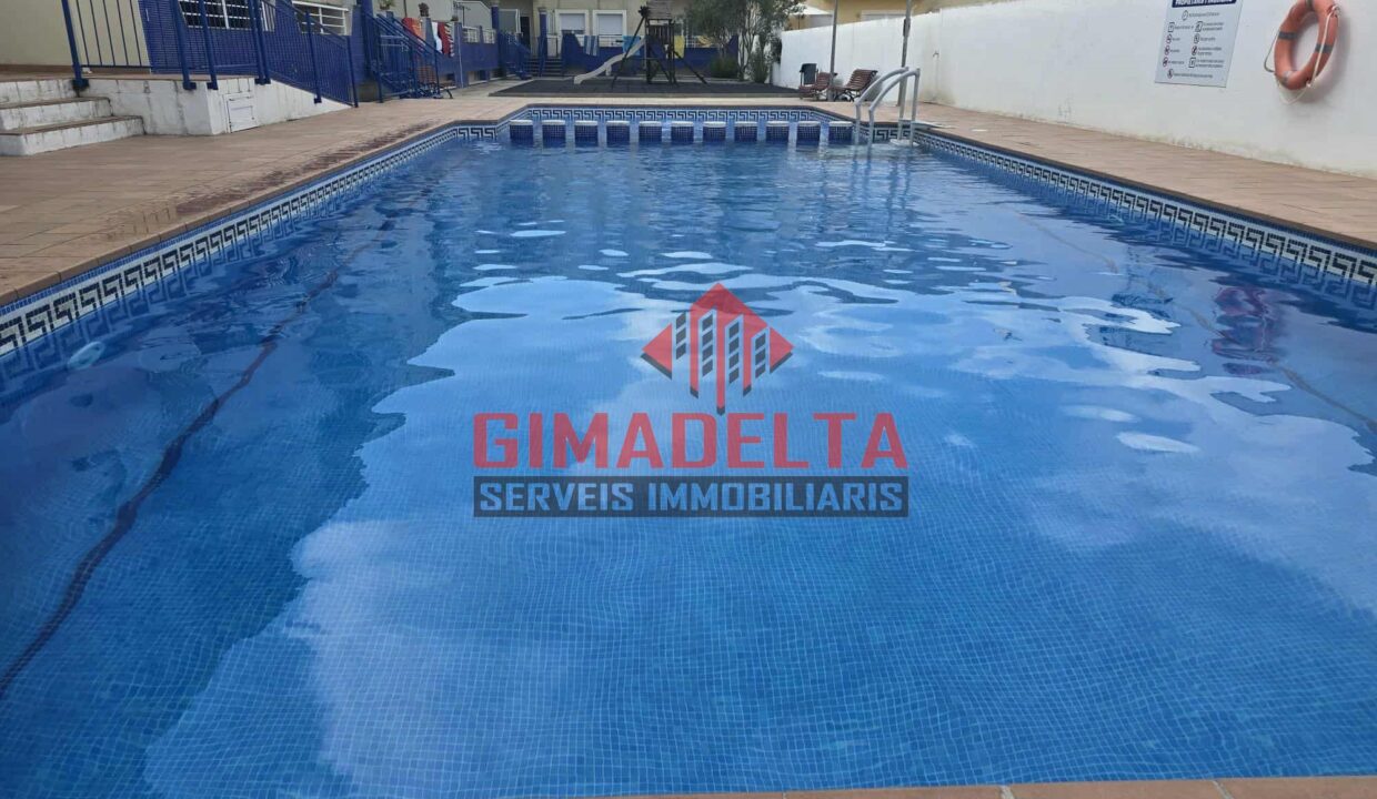 PISCINA (III)